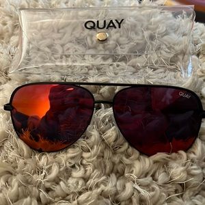 COPY - Quay Red High Keys